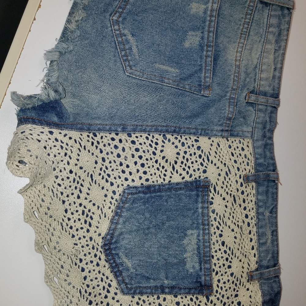 Angie shorts